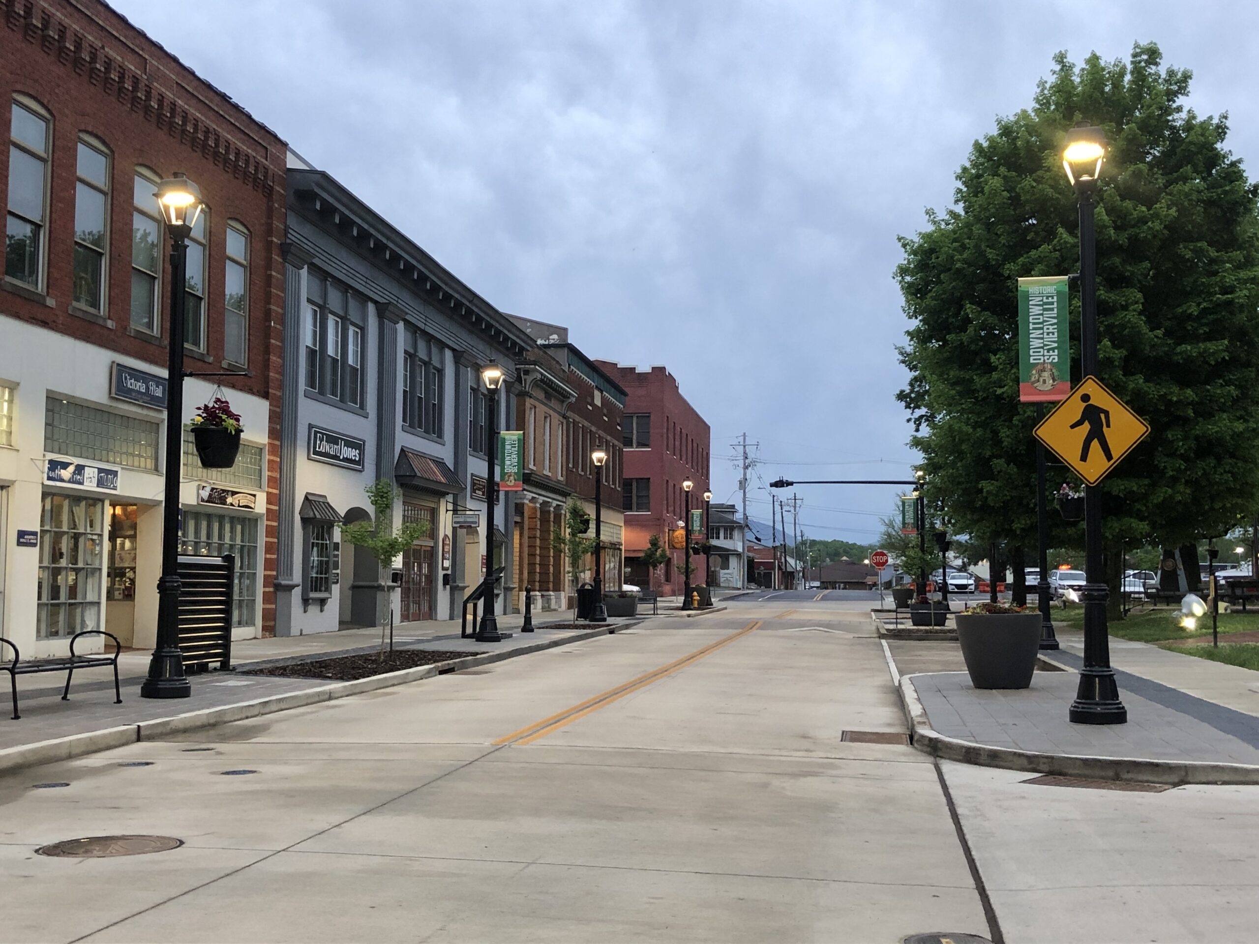 Downtown Sevierville Streetscape Lighting Design 